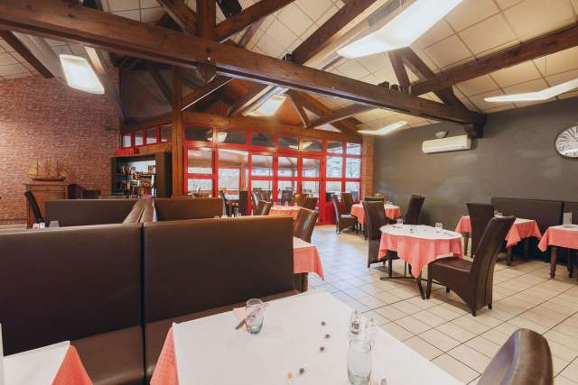 Salle Restaurant, Restaurant Comédie - Oyonnax